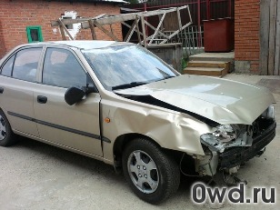 Битый автомобиль Hyundai Accent